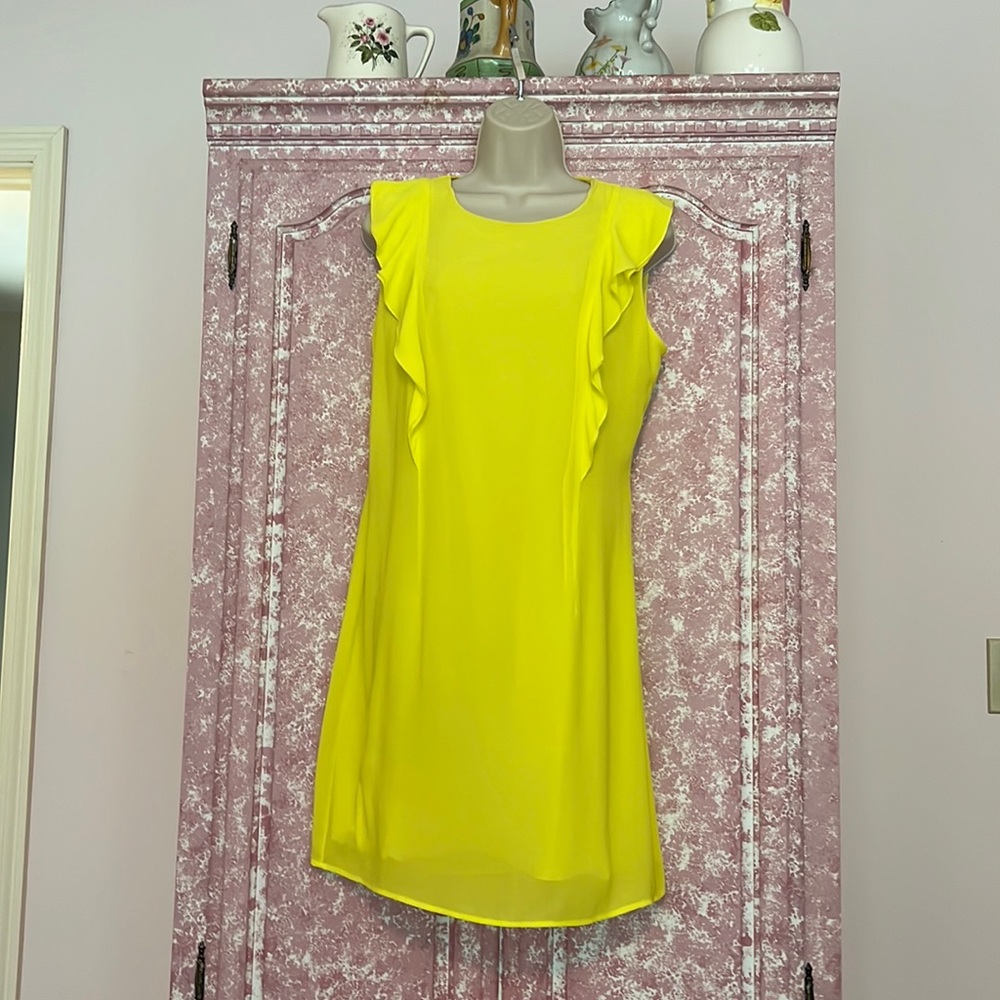 Italian Motive Women’s Yellow boutique dress